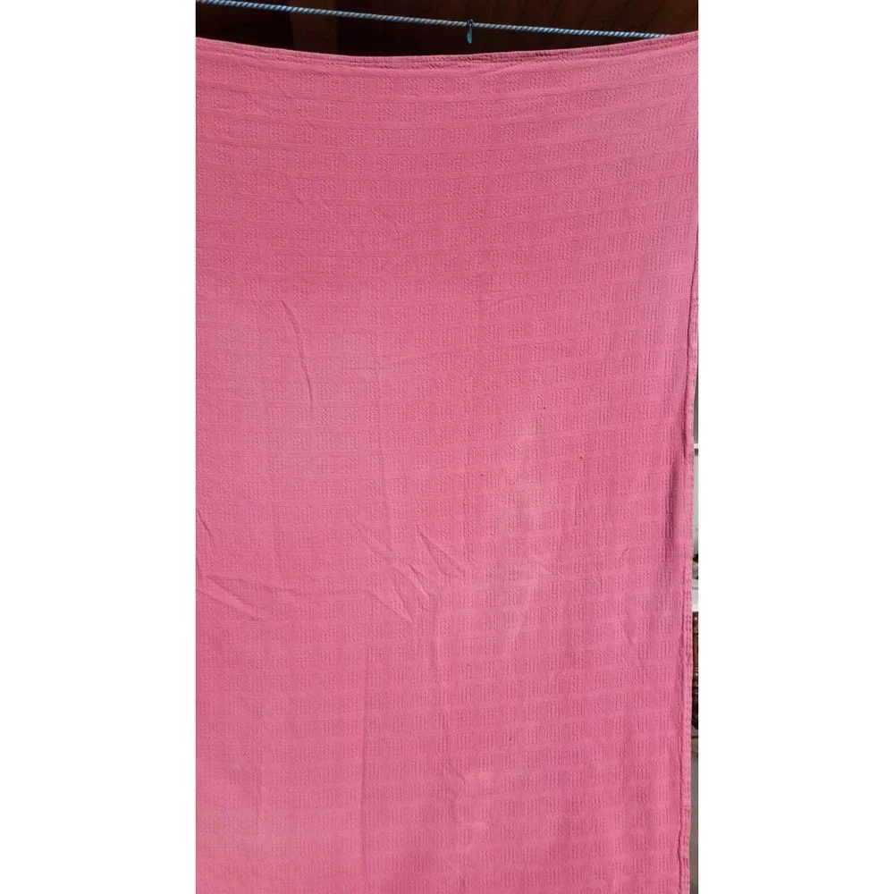 Vintage Maroon Textured Bedspread Coverlet Geometric Full Queen 84x96
